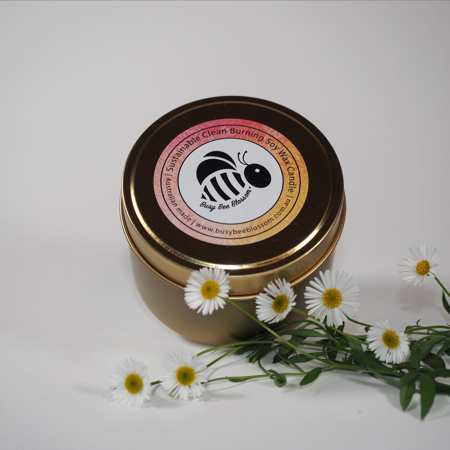 Gold travel tin with eco-friendly coconut and soy wax scented in Australian Sandalwood