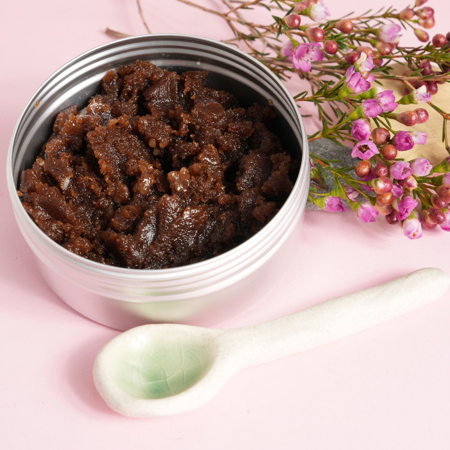 Calm Sugar Body Scrub in aluminium canister